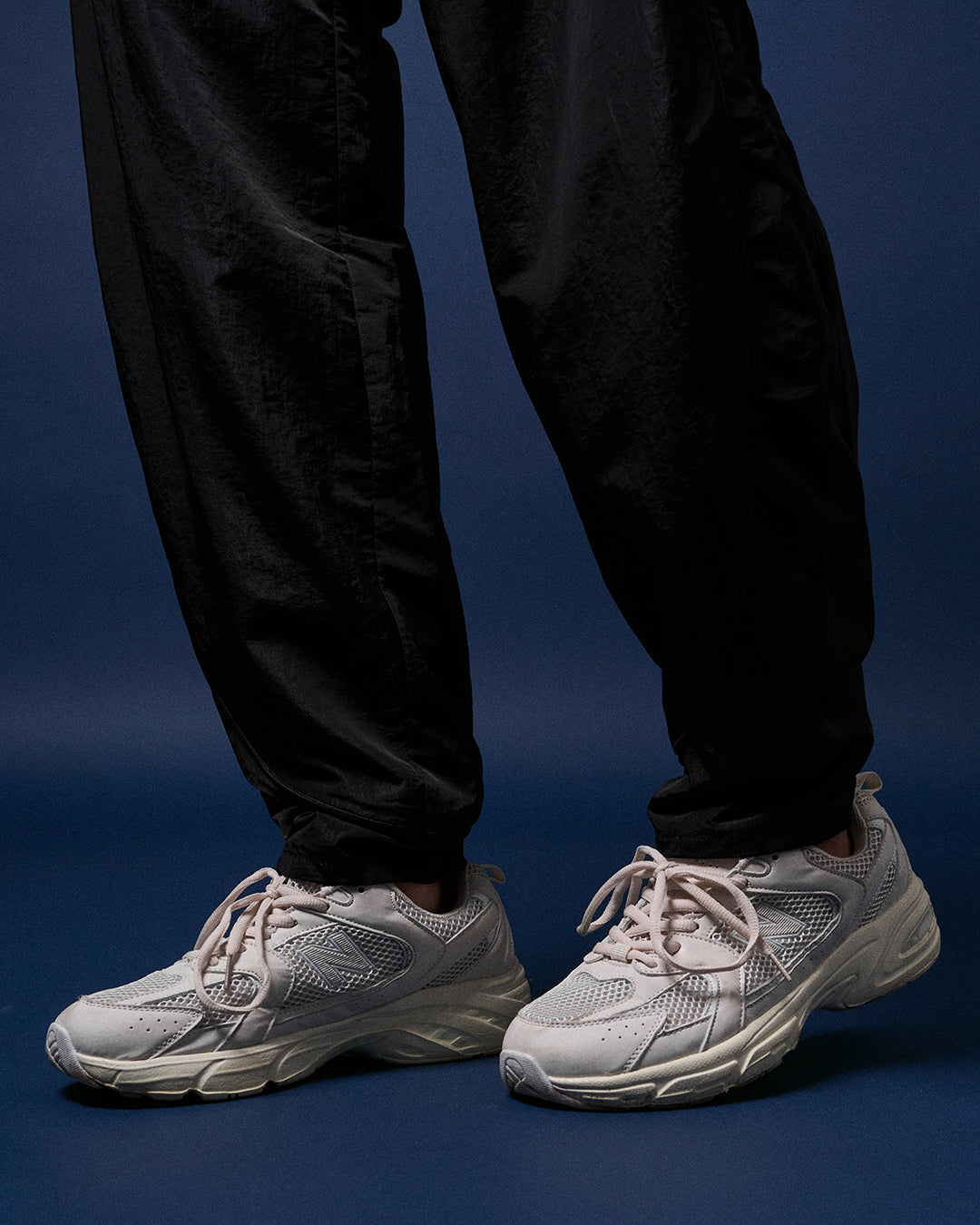 CAKENIS BARREL UNISEX SPORTS PANTS IN BLACK