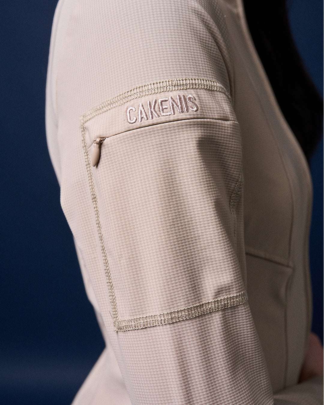 CAKENIS GWEN GYM TOP IN BEIGE