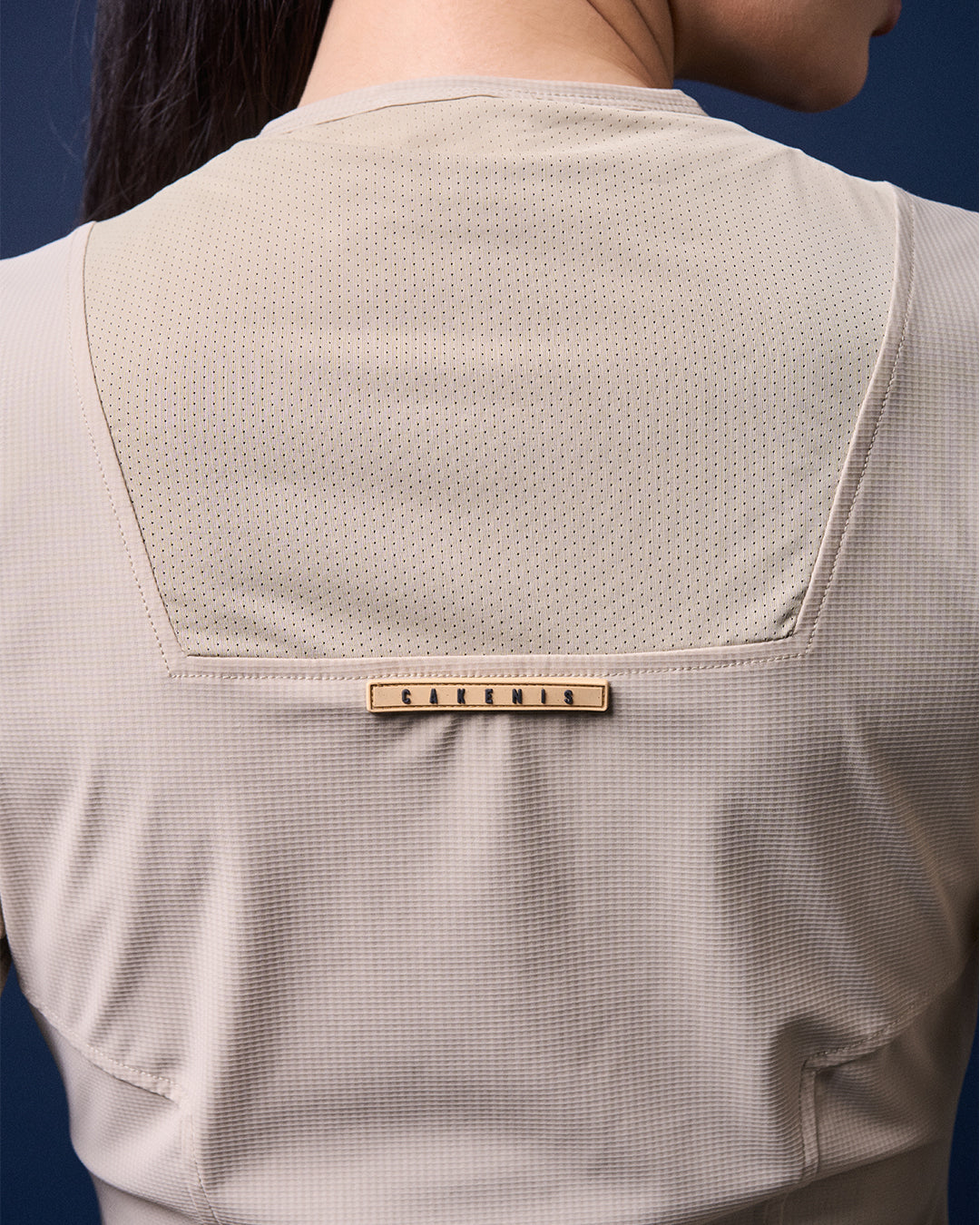 CAKENIS GWEN GYM TOP IN BEIGE