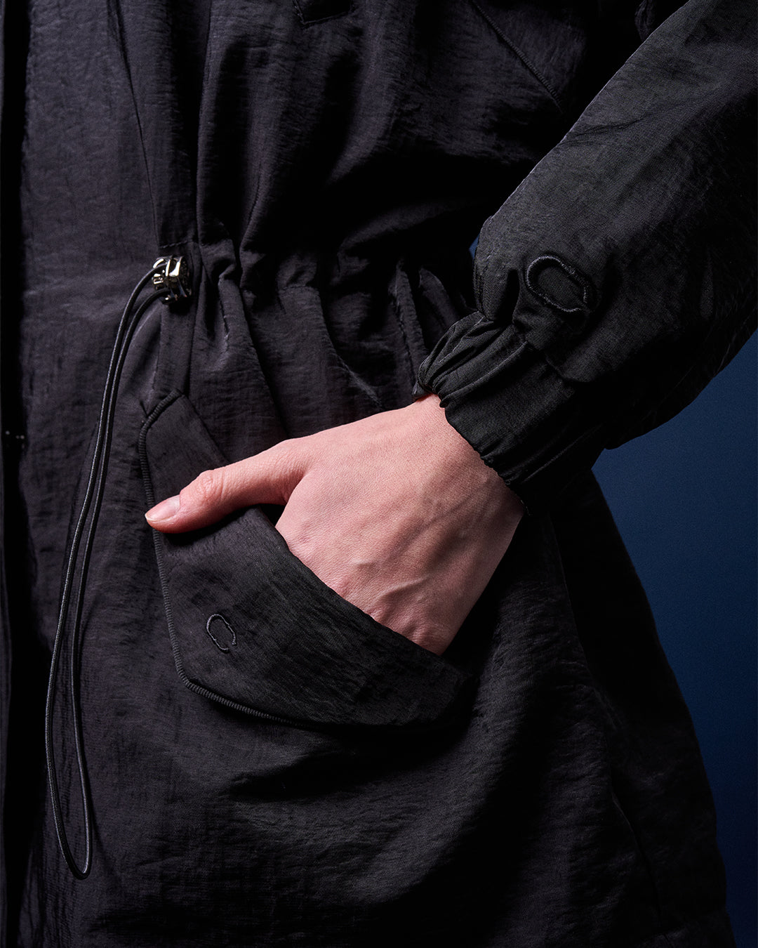 CAKENIS HARPER HOODIE JACKET IN BLACK