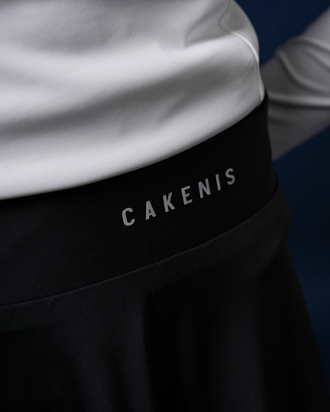 CAKENIS ATHLEISURE SKIRT EXTENDER IN BLACK