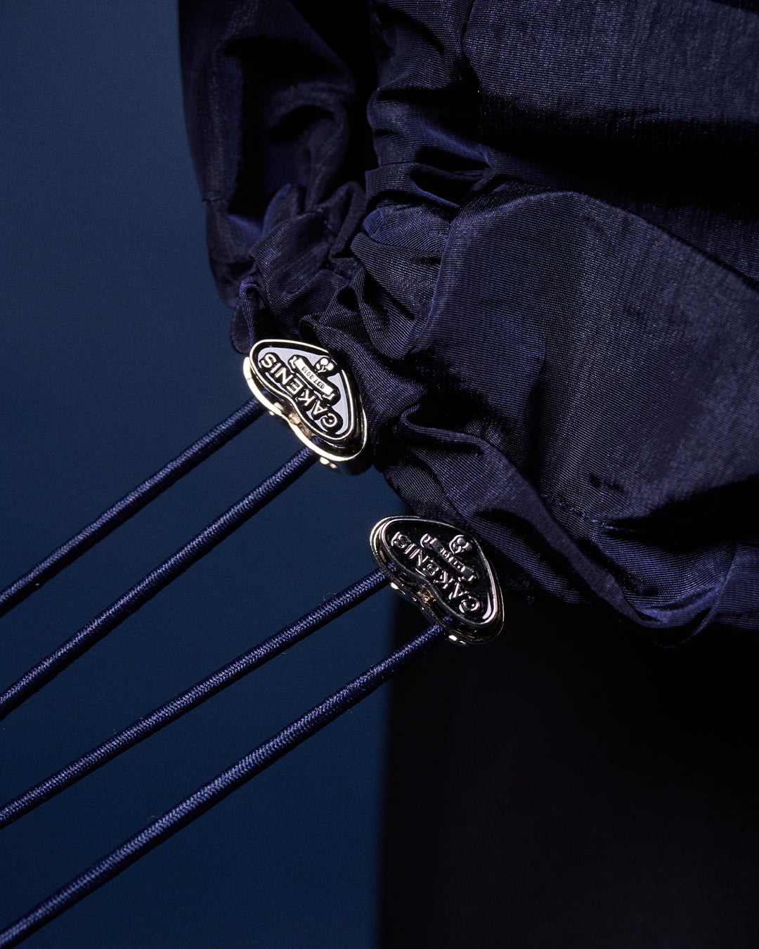 CAKENIS CRUZ BOMBER WINDBREAKER IN NAVY