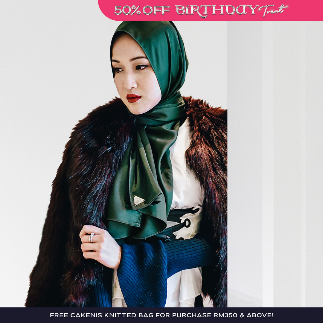 CAKENIS LUSH SATIN SILK SHAWL Cakenis