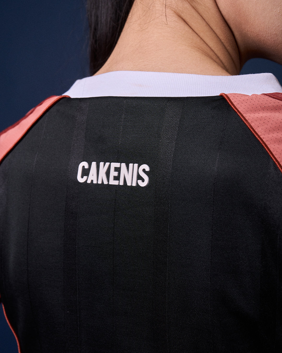 CAKENIS SHOW UP JERSEY WOMEN IN MAROON BLACK