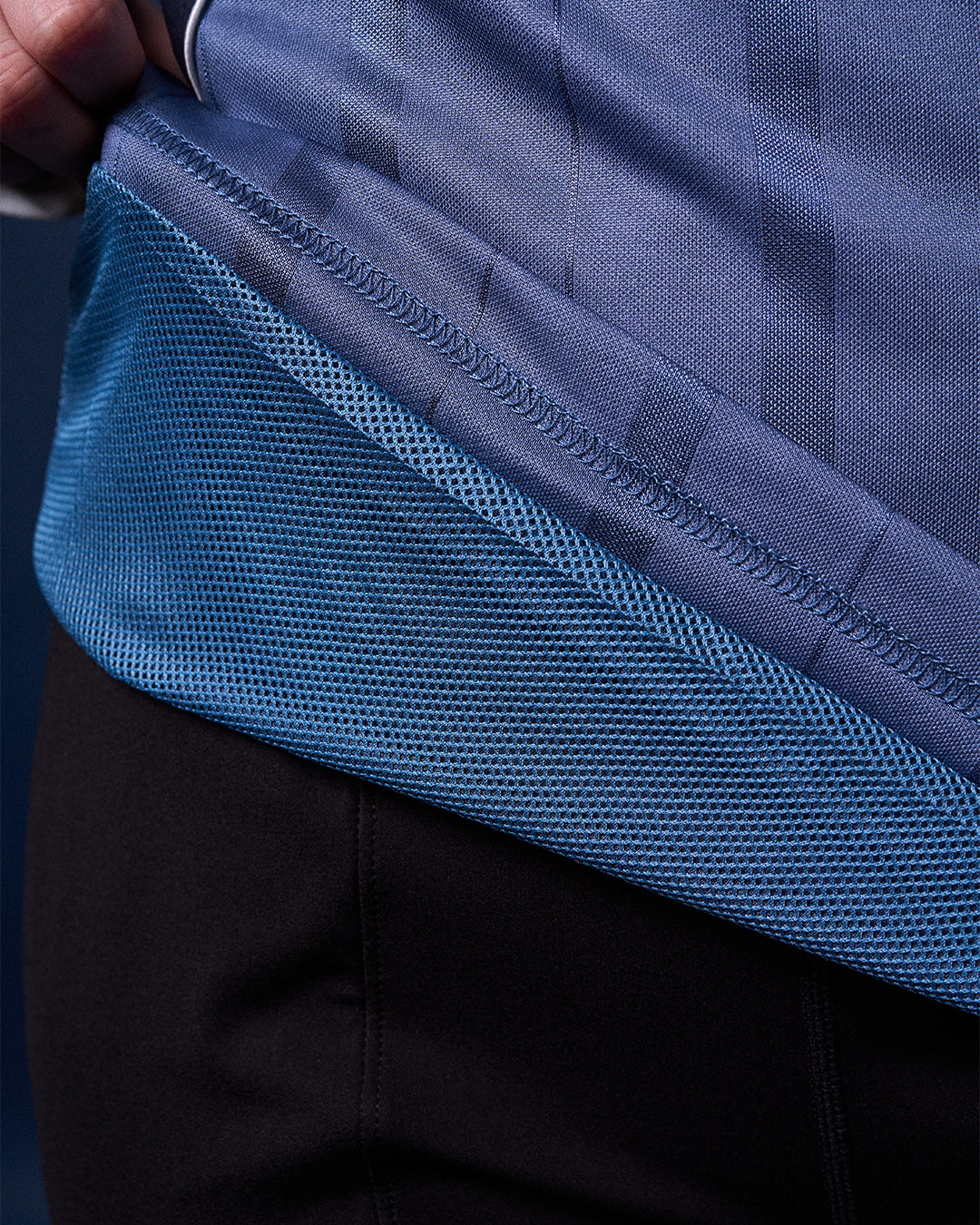 CAKENIS SHOW UP JERSEY MEN IN NAVY BLUE