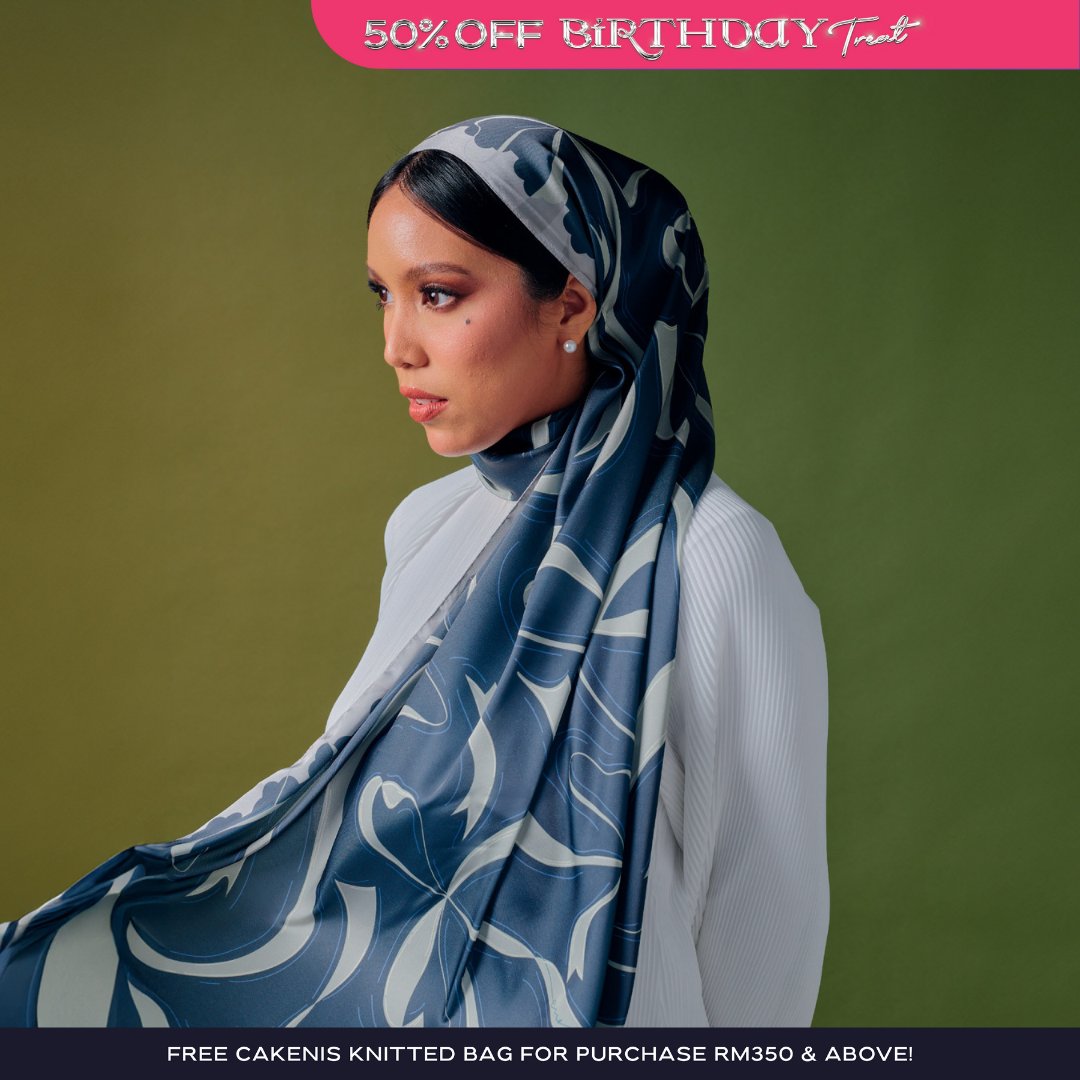 LADY CAKE SHAWL Cakenis