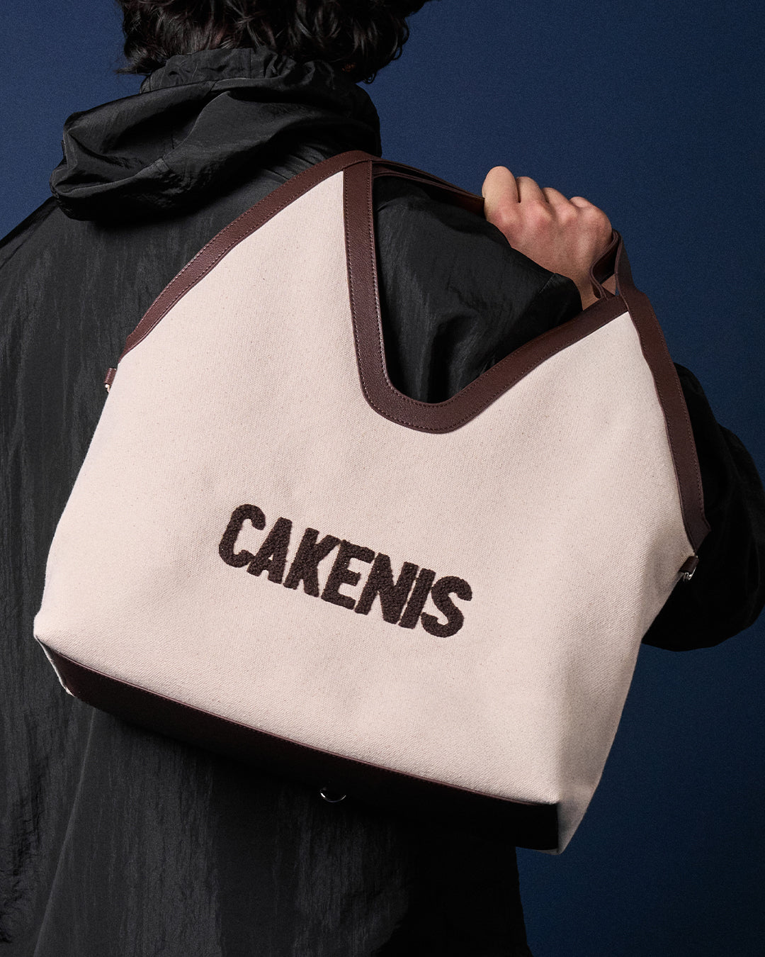 CAKENIS WILDE TOTE BAG IN BROWN