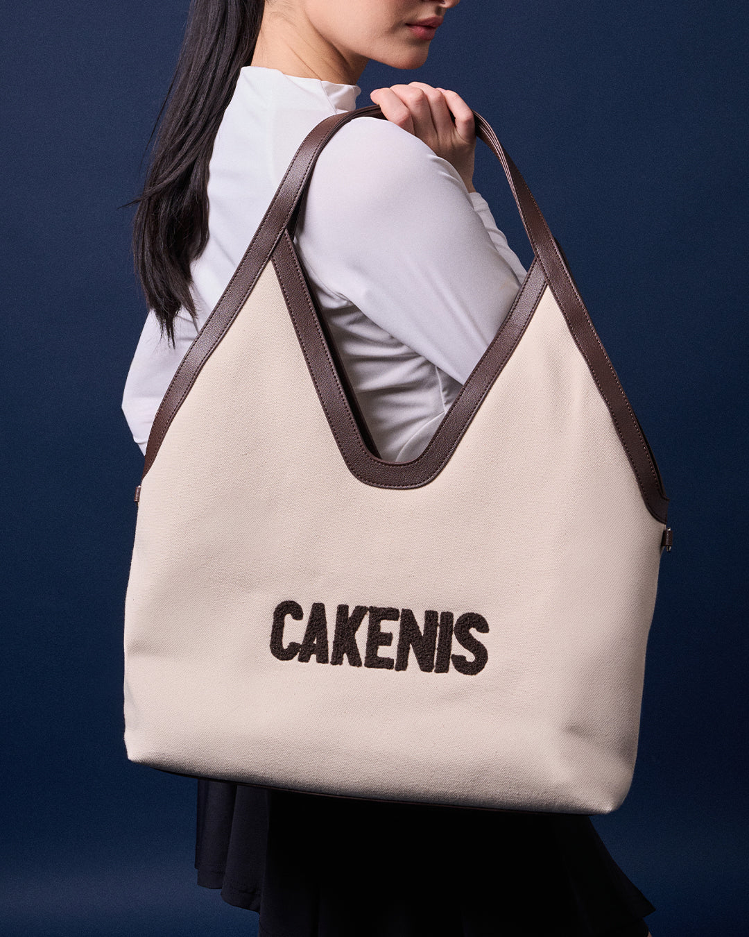 CAKENIS WILDE TOTE BAG IN BROWN